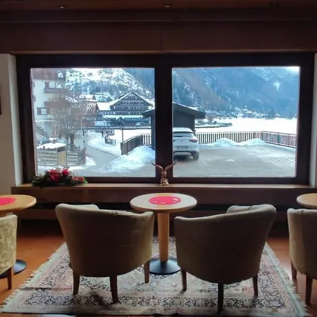 Tea Dolomiti - Di - Monte Civetta Hotel 3*